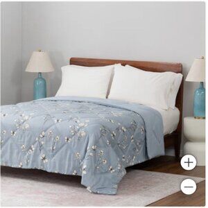 Herringbone Microfiber Down Alternative Blanket